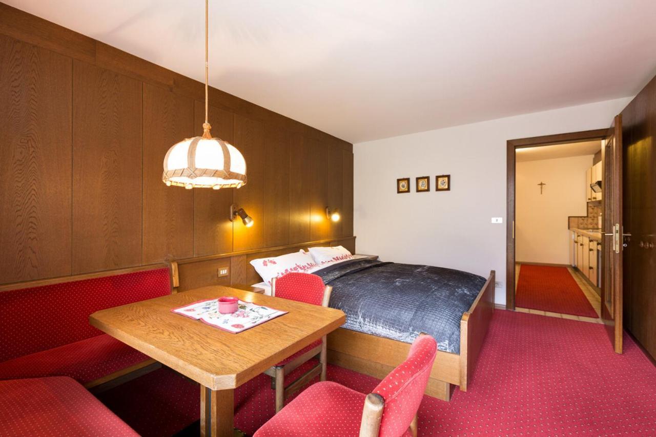 Apartments Meisules Ортизеи Экстерьер фото